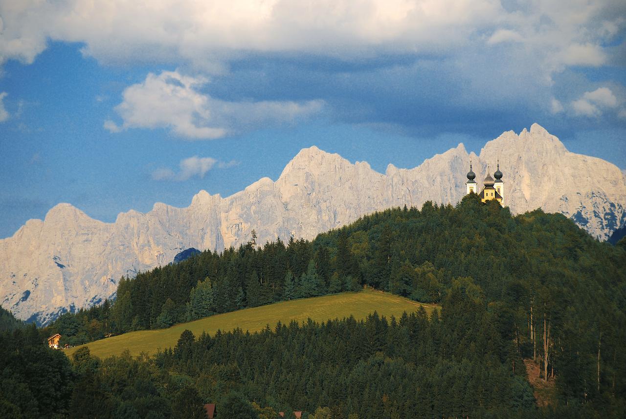 Landgasthof Buchner Admont Exterior foto